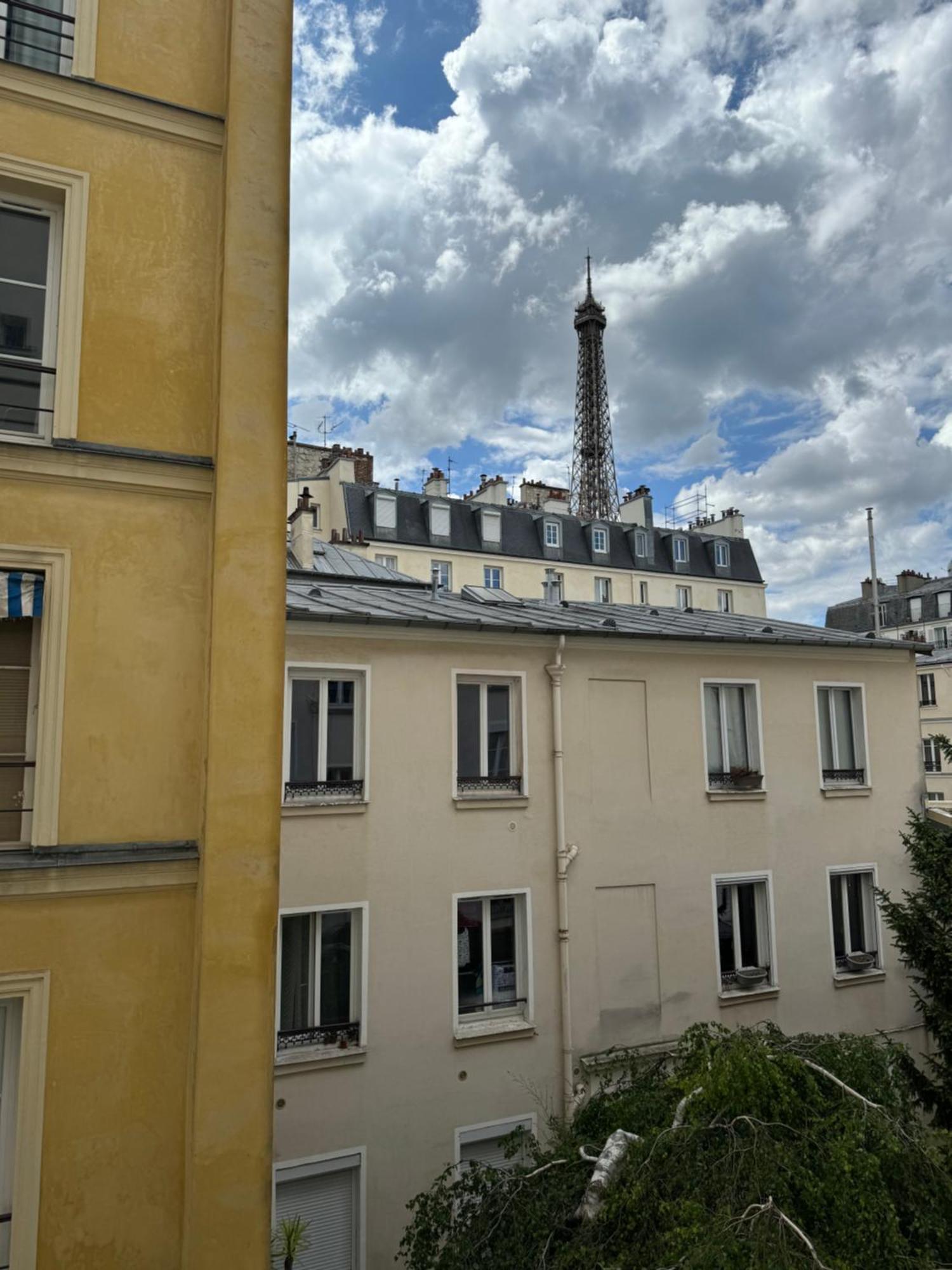 Appartement Eiffel Playcation Parijs